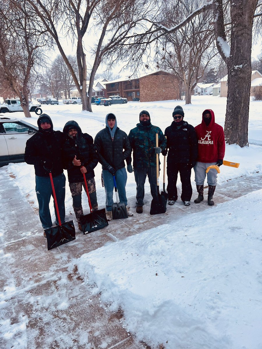 Kristina Reeves (@k9reeves) on Twitter photo Had some unexpected helpers shoveling today! <a href="/CSCFootball/">Chadron State Football</a> out here being good guys. Talk about the whole athlete! 💯 Had some unexpected helpers shoveling today! <a href="/CSCFootball/">Chadron State Football</a> out here being good guys. Talk about the whole athlete! 💯