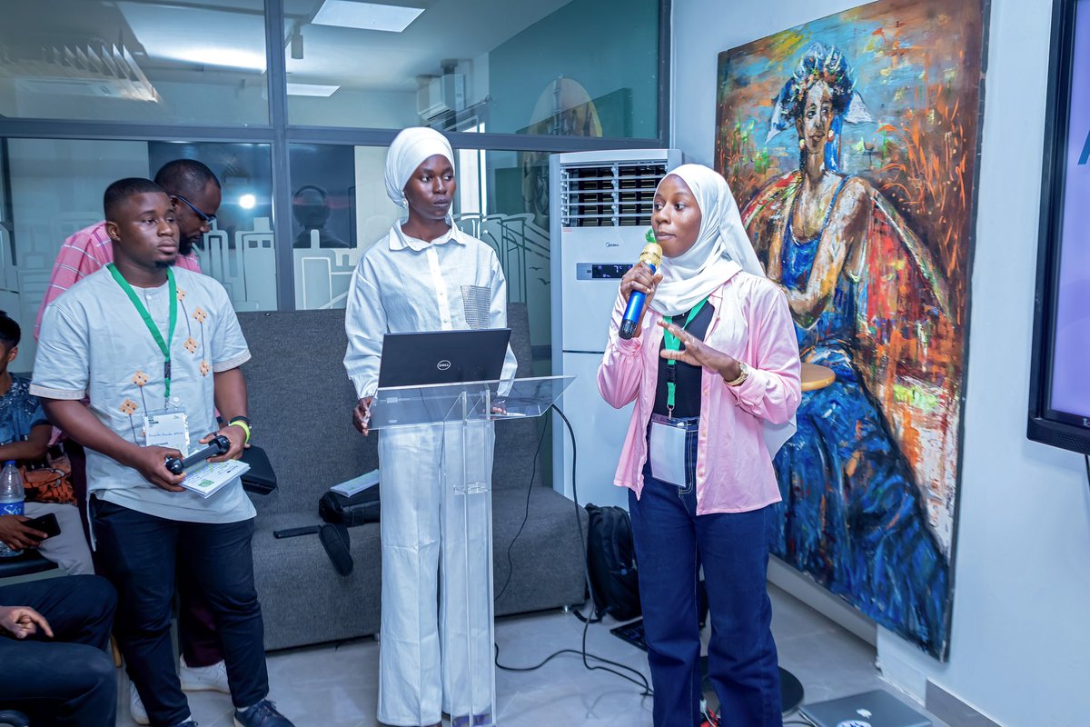 Plus que quelques jours pour postuler à la deuxième édition du climathon de Dakar! 

Tu es jeune porteur de projet et tu veux avoir la possibilité de pitcher ton projet devant des experts, apprendre d’eux, améliorer ton projet et peut-être obtenir un financement ?