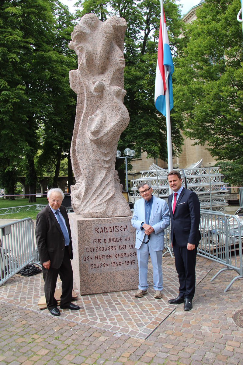 Deeply saddened by the passing of Marian Turski, Holocaust survivor and president of the Auschwitz Council. He was an unwavering advocate against indifference, reminding us that hatred is the worst form of human nature. May his legacy never be forgotten🕊️XB