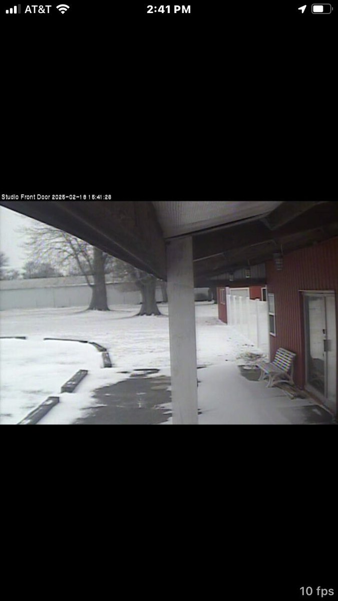 Live look  on the live weather cam in St. Louis Missouri