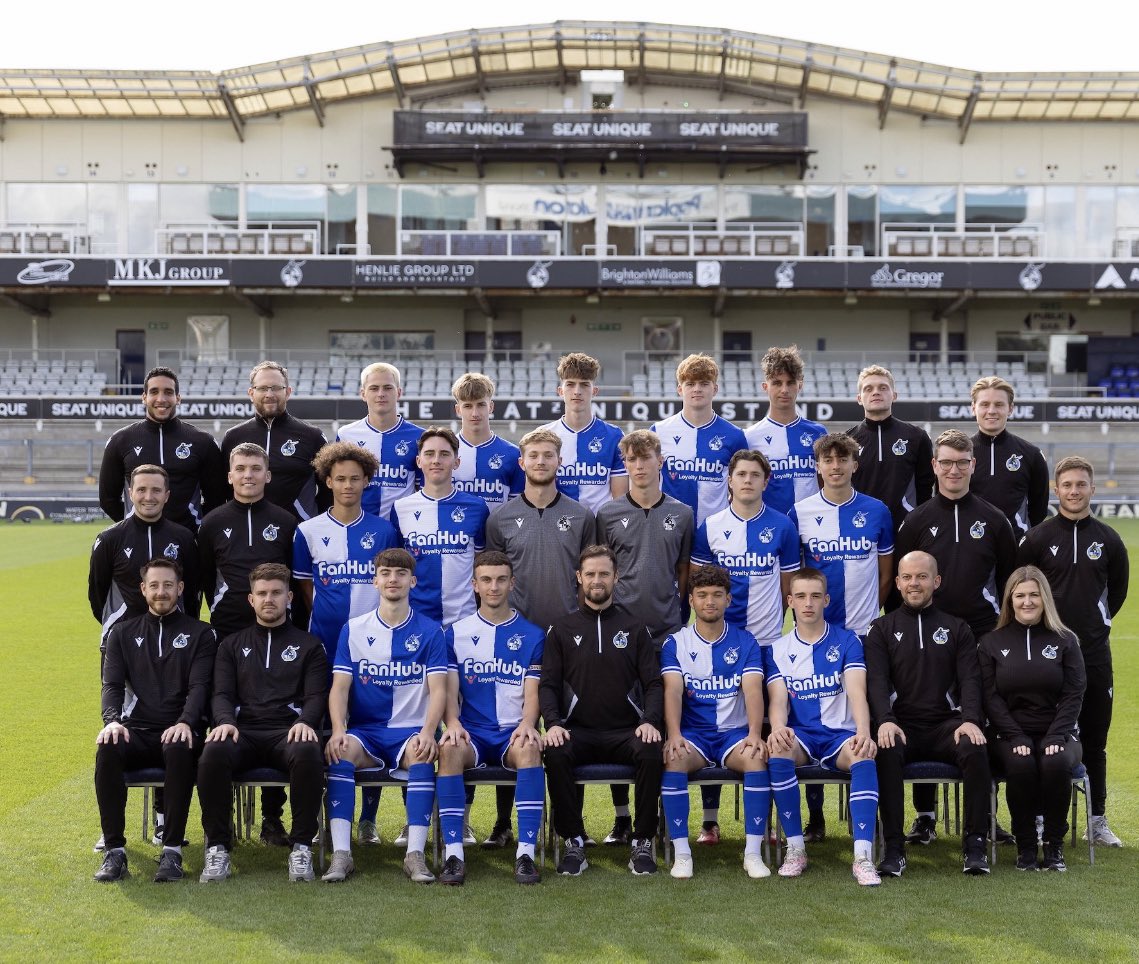 Coach Vacancy🔵⚽️

We have an exciting opportunity to join our Academy coaching team. 

The successful candidate will be required to holistically support the development of an Academy age group, working within our Academy multi disciplinary team.

Link⬇️#UTG