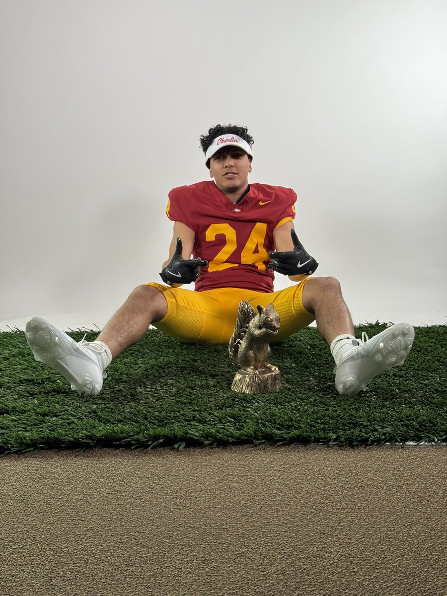 I had a great visit this weekend at Oberlin College! Big thanks to <a href="/CoachJPont/">John Pont</a> , <a href="/CoachBenHammer/">Ben Hammer</a> <a href="/coopsiud/">Cooper Siudak</a> for everything! 

<a href="/FBKeyport/">Keyport Football</a> <a href="/charlie_marsh35/">Charlie Marsh</a>