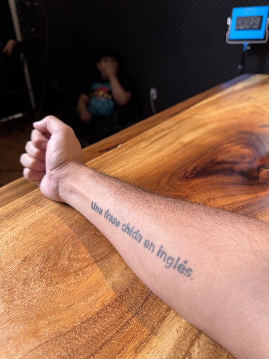 Hagamos un hilo de tatuajes chistosos, este es el mío