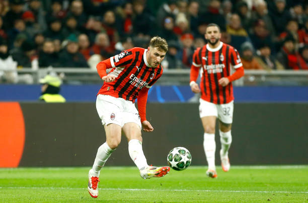 Milan Posts tweet media