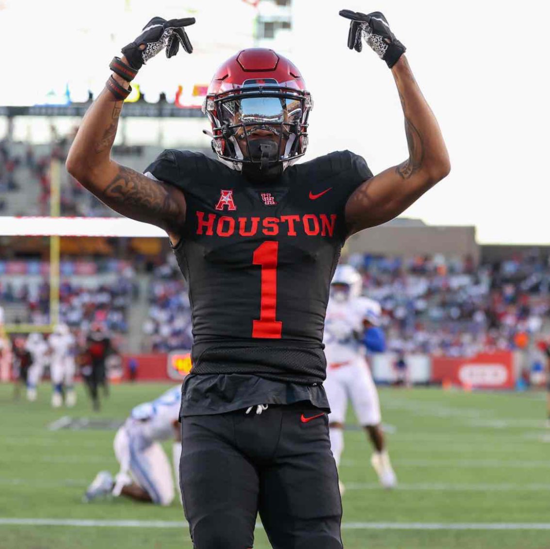 #AGTG!!! Im blessed to receive an offer from the University of Houston! ⚪️🔴⚫️<a href="/CoachFleen/">Coach Fleener</a> <a href="/MccollomX/">Coach Mac</a> <a href="/CoachHelzer/">Landon Helzer</a> <a href="/drobalwayzopen/">David Robinson</a> <a href="/JGonzalesJr10/">Julio Gonzales Jr.</a> <a href="/JClarkHFB247/">Jeremy Clark</a> <a href="/CoachSherms/">Derrick Sherman</a> <a href="/UHCougarFB/">Houston Football</a> <a href="/TFloss32/">Todd Glawson</a>