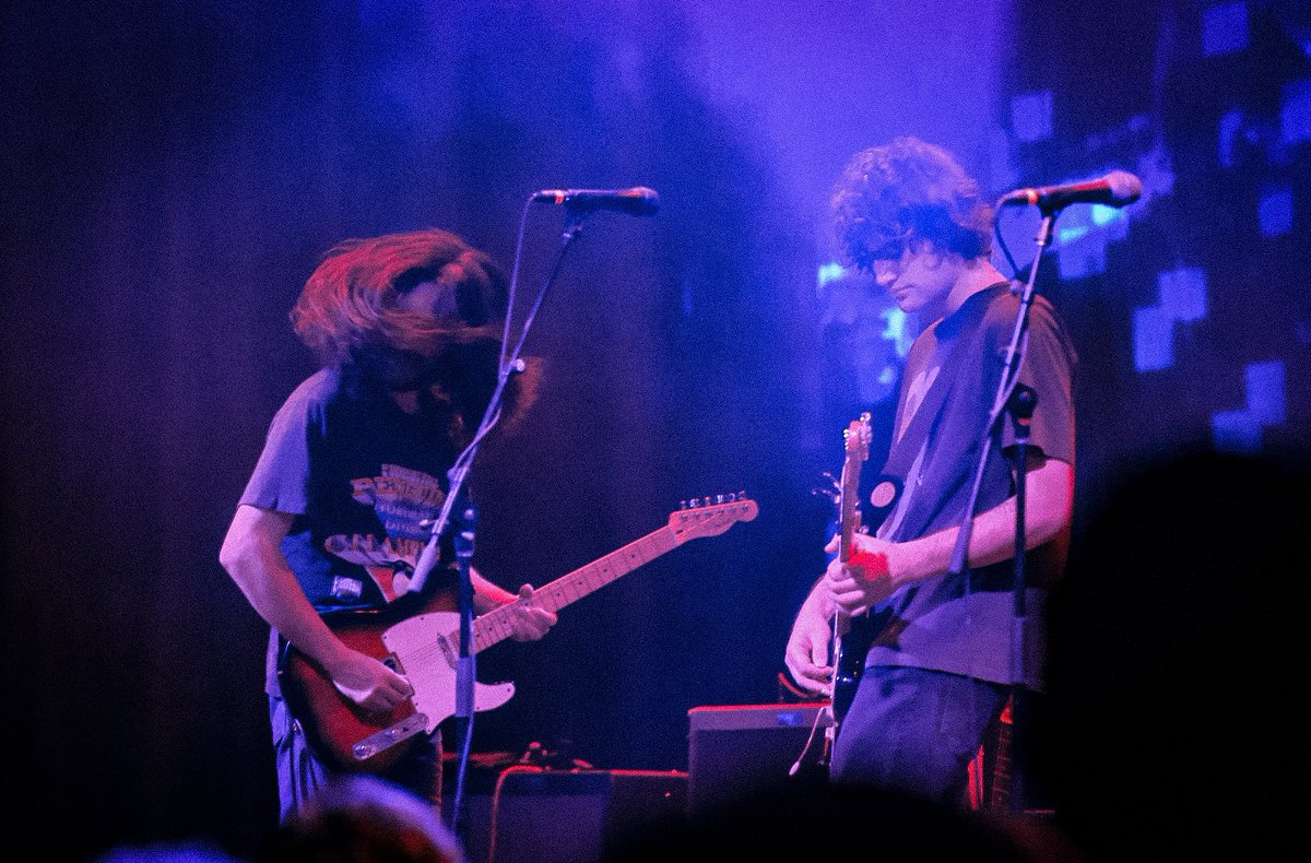 No Country For New Nashville (@nocountrynash) on Twitter photo .<a href="/MarkJLenderman/">MJ Lenderman</a> recently played an impressive, powerful, & electrifying sold out show at @bbowlnashville, out in support of last yearās fantastic, genre-bending new LP āManning Fireworksā
Read our review & check out photos from contributor Drake Boling:
nocountryfornewnashville.com/2025/01/31/rev⦠.<a href="/MarkJLenderman/">MJ Lenderman</a> recently played an impressive, powerful, & electrifying sold out show at @bbowlnashville, out in support of last yearās fantastic, genre-bending new LP āManning Fireworksā
Read our review & check out photos from contributor Drake Boling:
nocountryfornewnashville.com/2025/01/31/revā¦
