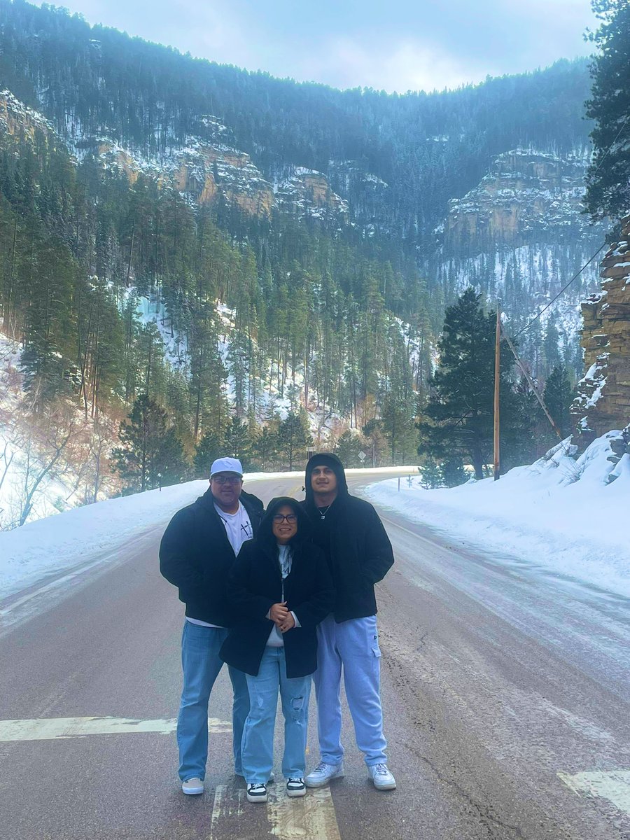 Izaac Lopez (@izaaclopez_22) on Twitter photo Thank you for the amazing visit to
<a href="/BHSUFB/">BHSU Football</a> we hade a great weekend <a href="/CoachJB_Brown/">Coach 'JB' Brown</a> <a href="/BreskeJosh/">Coach Breske</a> <a href="/MarquezJayden/">Jayden Marquez</a> <a href="/LukeDowney_411/">Luke Downey</a> Thank you for the amazing visit to
<a href="/BHSUFB/">BHSU Football</a> we hade a great weekend <a href="/CoachJB_Brown/">Coach 'JB' Brown</a> <a href="/BreskeJosh/">Coach Breske</a> <a href="/MarquezJayden/">Jayden Marquez</a> <a href="/LukeDowney_411/">Luke Downey</a>