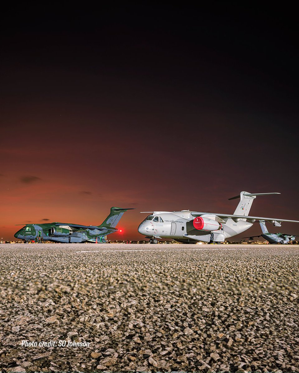 embraer's tweet photo. Nesta #EmbraerSelection, confira algumas fotos incríveis das aeronaves da @fab_oficial, @fap_pt e @Fuerzaaerea_py, além do radar M200 do @exercitooficial que apoiou a vigilância e monitoramento aéreo durante o exercício #CRUZEX, que aconteceu no Brasil, ano passado. https://t.co/dr8qp8Hhf1