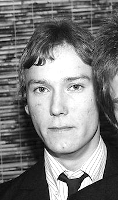 JustinBaileyart's tweet image. RIP Rick.

Rick Buckler, musician and drummer, 6 December 1955 – 17 February 2025.

You were a machine.
And so very stylish. 

A true gentleman who kept to his roots. It was an honour and pleasure to see / hear you play live. We didn&apos;t understand the greatness we were witnessing.