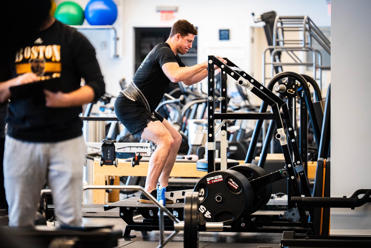 Boston Bruins tweet media