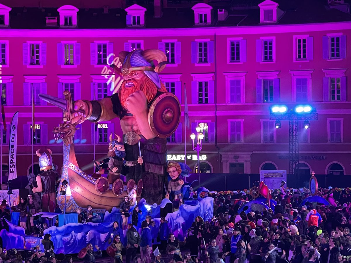 teknowlog33k's tweet photo. #ilovenice #Carnaval2025 #nice https://t.co/Clx3P3TtBe