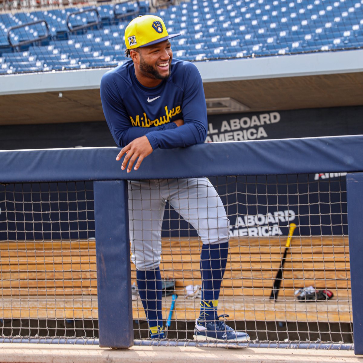 Brewers's tweet photo. Just a 20-year-old phenom enjoying the moment https://t.co/nYFnaDT05e