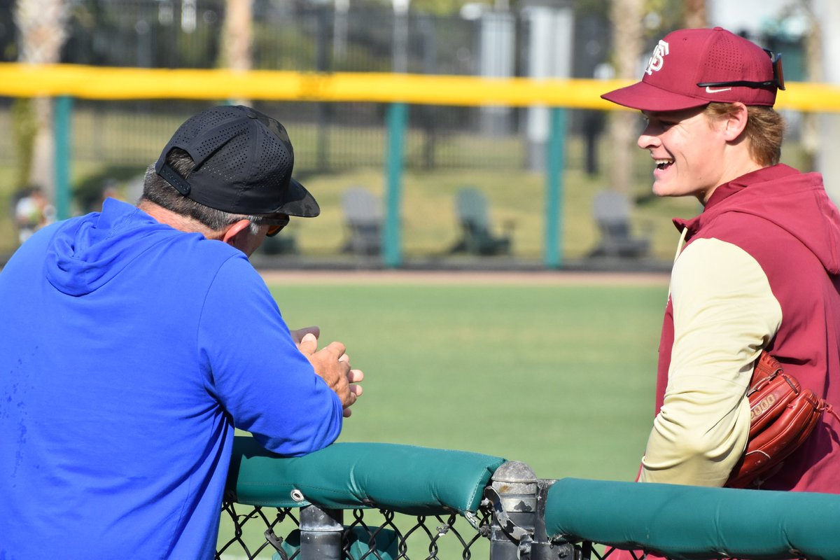 brettpn's tweet photo. Jamie Arnold and Wes Mendes chatting with @JesuitBaseball head coach Miguel Menendez and assistant coach Louie Martinez prior to tonight’s game in Tampa. Expecting the current Jesuit team to be here tonight. https://t.co/BgXVKzrGGd