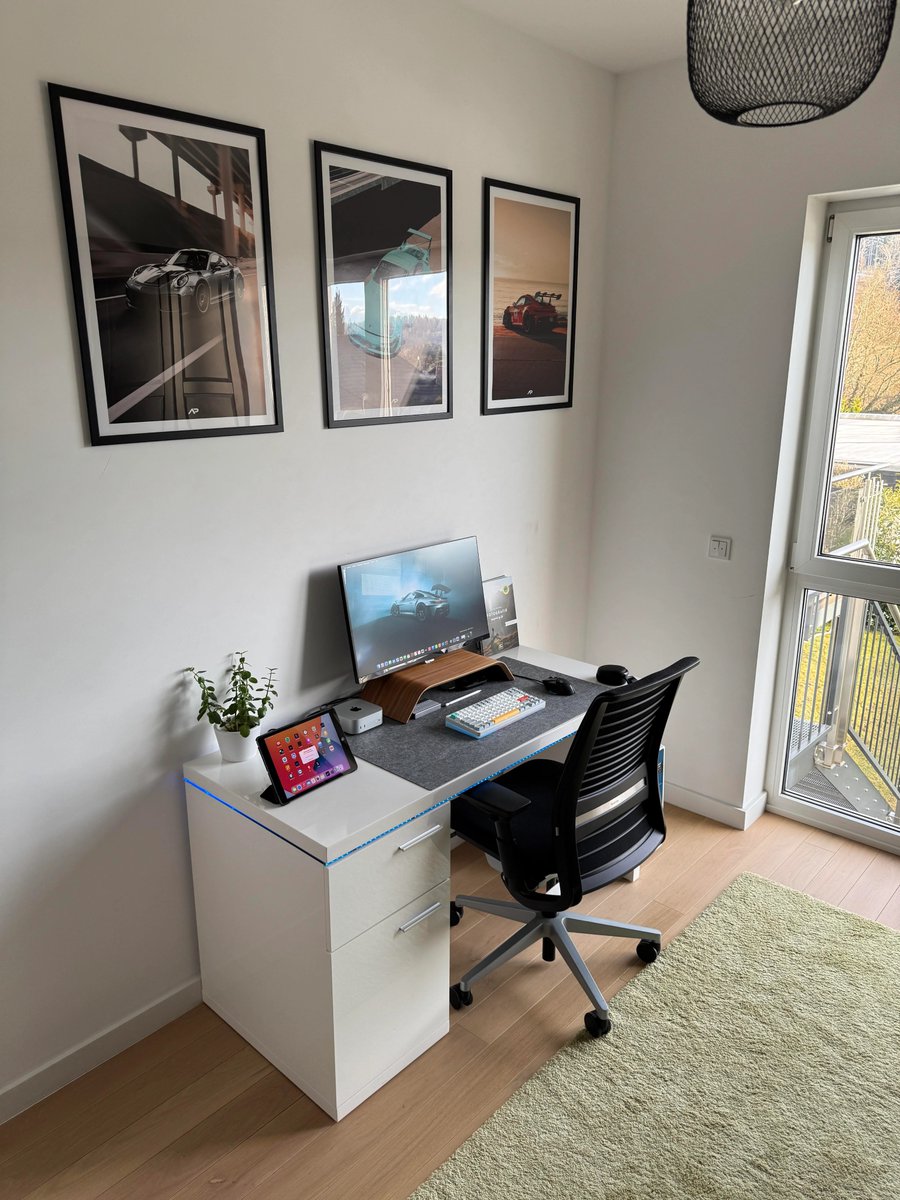 SONYX43's tweet photo. @workspacesxyz My Workspace 2025 https://t.co/Bkkbjw4CCO