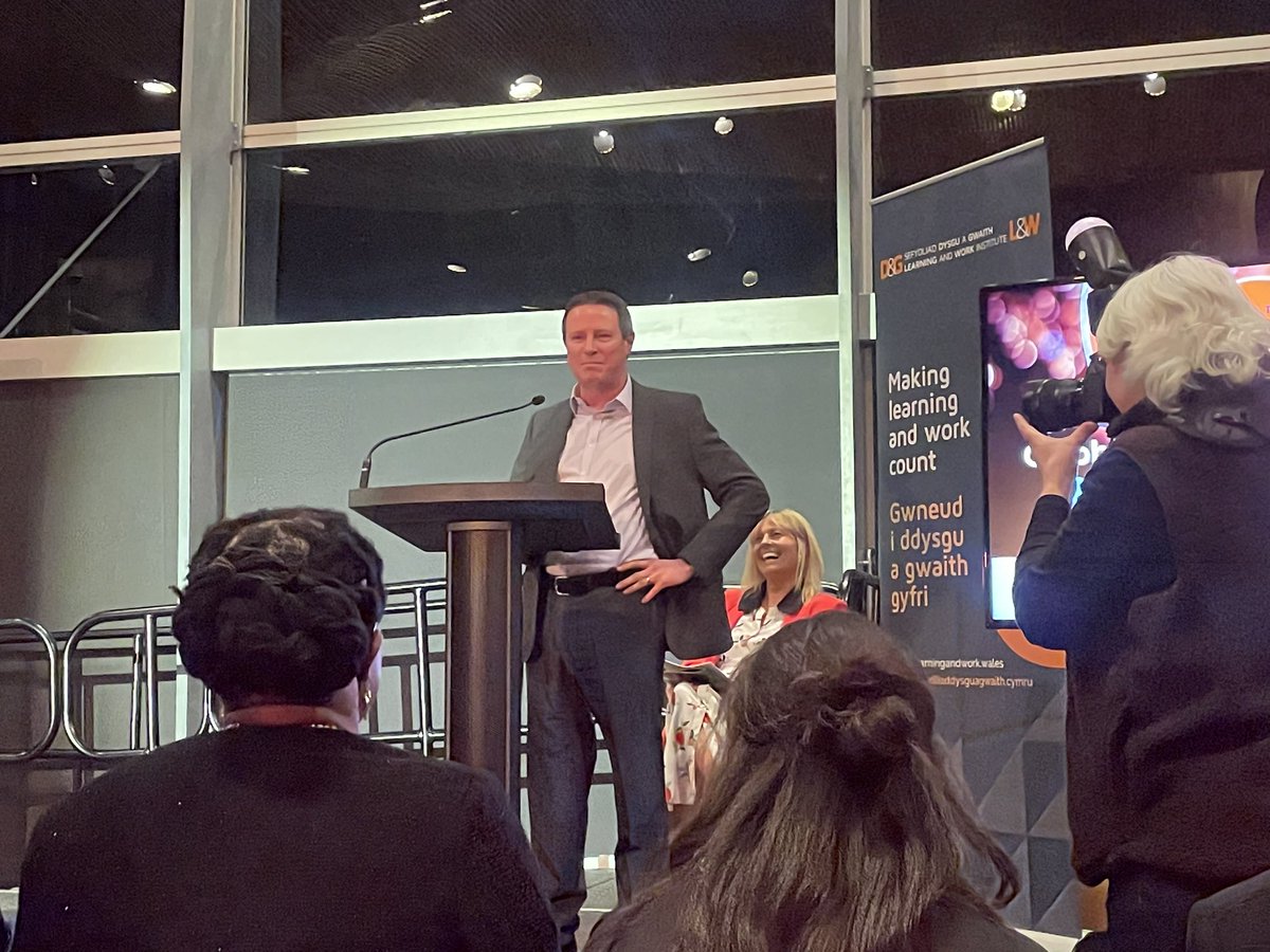Angharad Lloyd Beynon (@angharadcandg) on Twitter photo Fantastic evening at the Senedd with <a href="/LearnWorkCymru/">Dysgu a Gwaith Cymru | Learning and Work Wales</a>, hearing truly inspiring stories at the Inspire! Tutor Awards. Congratulations!
Noson wych yn y Senedd yn clywed straeon gwir ysbrydoledig yng Ngwobrau Tiwtoriaid Ysbrydoli! Llongyfarchiadau! <a href="/cityandguilds/">City & Guilds</a> Fantastic evening at the Senedd with <a href="/LearnWorkCymru/">Dysgu a Gwaith Cymru | Learning and Work Wales</a>, hearing truly inspiring stories at the Inspire! Tutor Awards. Congratulations!
Noson wych yn y Senedd yn clywed straeon gwir ysbrydoledig yng Ngwobrau Tiwtoriaid Ysbrydoli! Llongyfarchiadau! <a href="/cityandguilds/">City & Guilds</a>