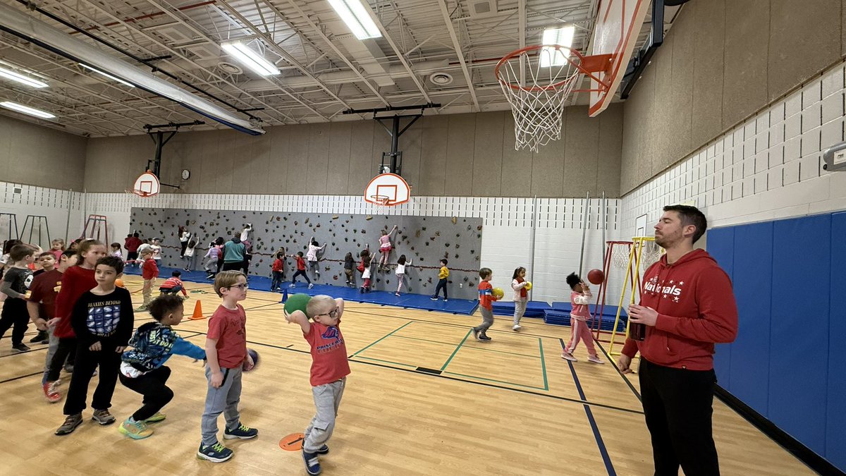 Newington Forest ES tweet media