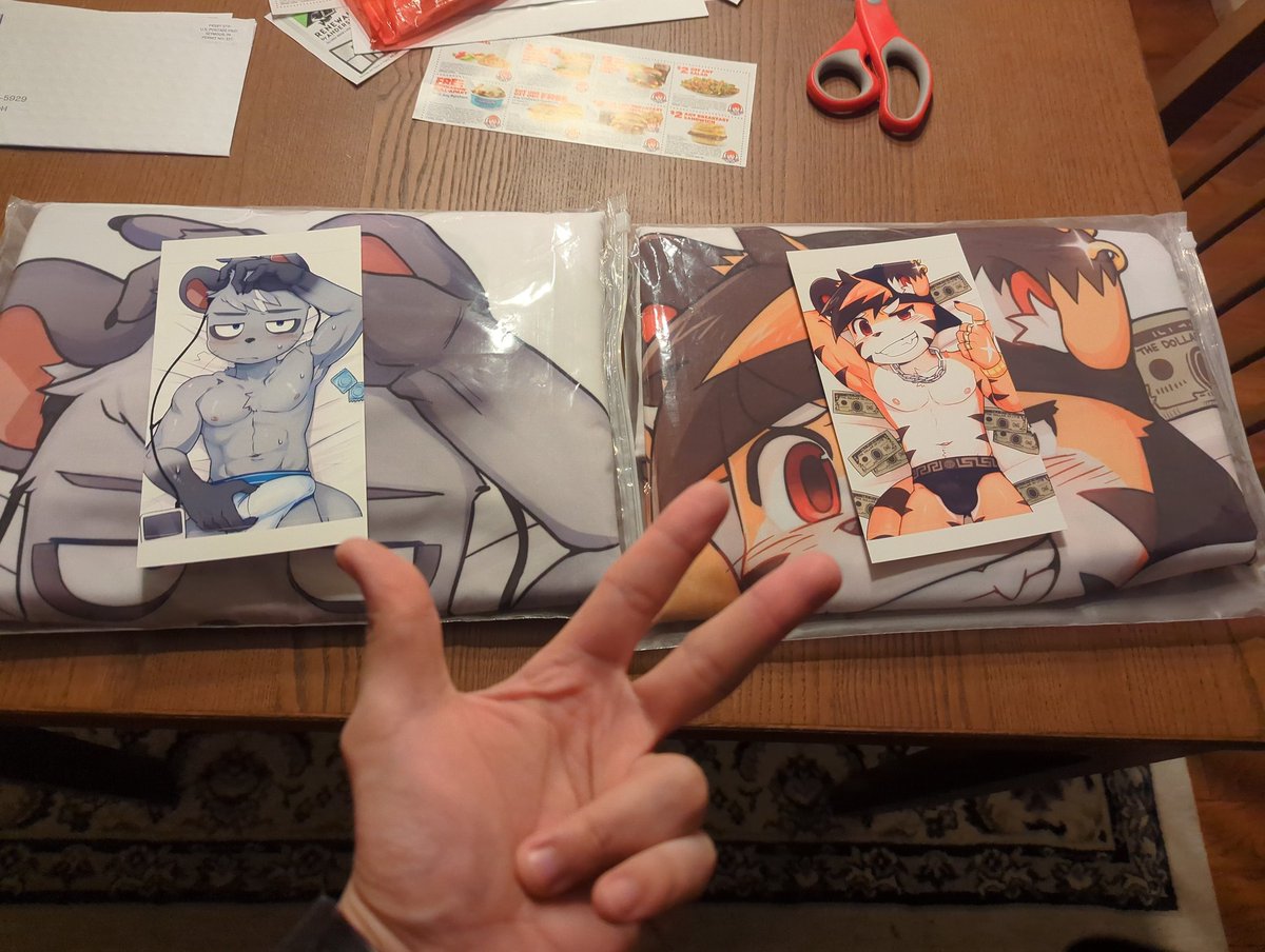MY SHRINE IS COMPLETE!!!
From <a href="/LATOTABO/">LATOTABO's Studio</a>
They came successfully!!! 🐺👍