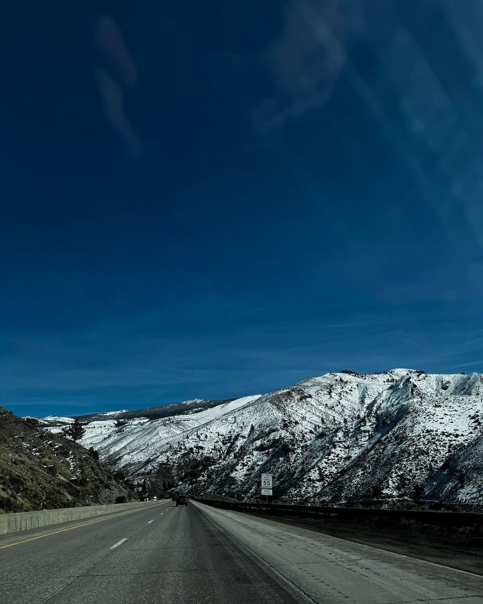 Grass Valley - thanks for the fantastic show last night! It's a bluebird day for the drive to Reno and the first show opening for Nathaniel Rateliff &amp; The Night Sweats. See you tonight at the Grand Sierra Resort and Casino! Tickets: bit.ly/IWTours
