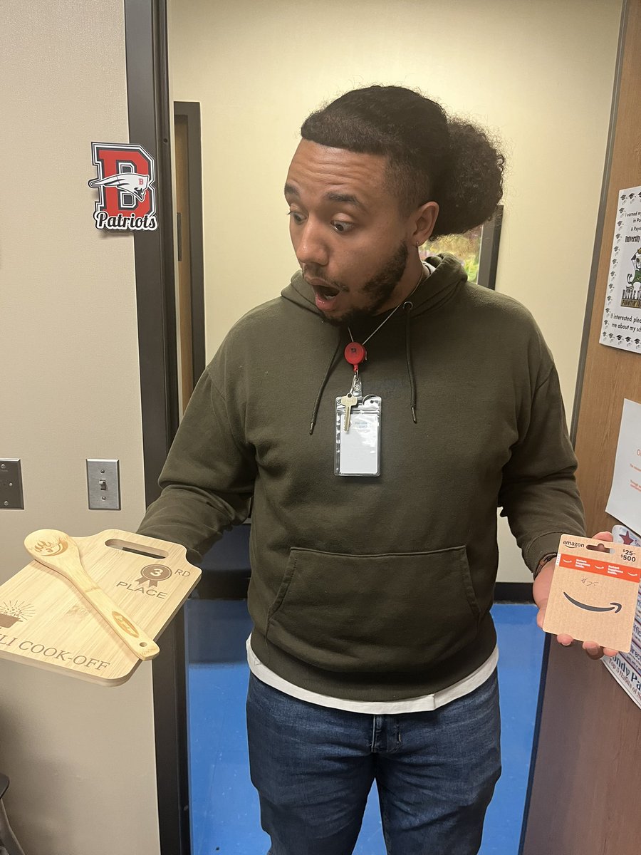 Congratulations to the winners of our annual Chili Cook-Off! Mr. Bowlin’s delicious entry won 1st place, Mr. Moes came in 2nd place, and Mr. Tolly finished in 3rd place! Great job and thank you so much to everyone who participated! #BondyProud #BeTheOne