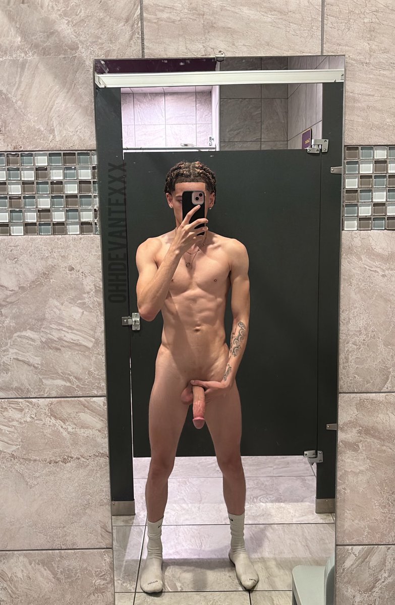 Nothing But Sweat, Skin, and The Kind of Thoughts That’d Make The Mirrors Fog🫦🍒🍌

RT If You’d Help Me 🤲🏻😵🍑💢