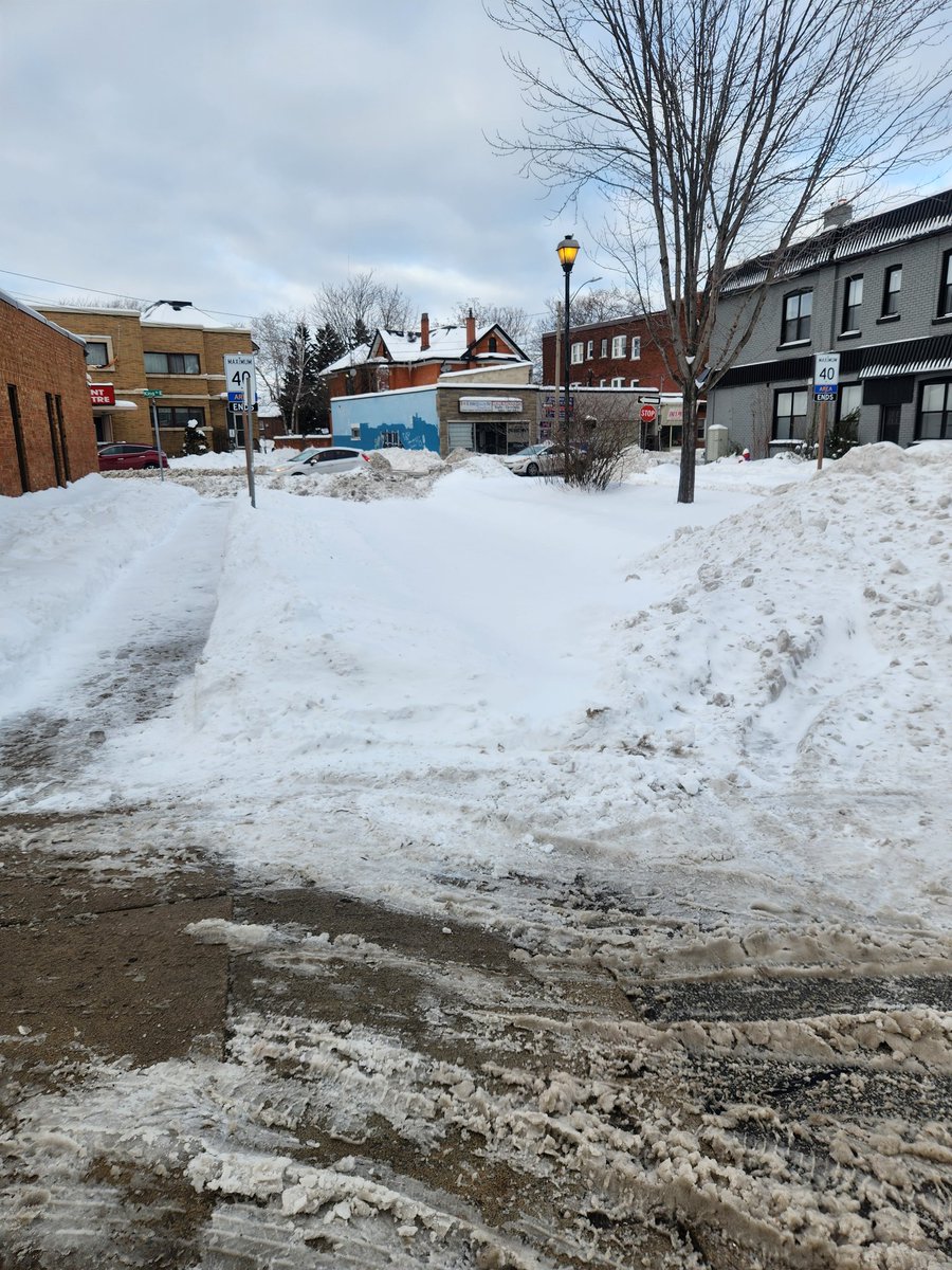 John05776018's tweet photo. @cityofhamilton @AndreaHorwath @NrinderWard3 this is at Proctor Blvd and King! How are we to get down our street???? This has been like this since Monday. It's an extreme SAFETY hazard that needs to be cleared ASAP. COMPLETE incompetence to leave this. https://t.co/zlFciHGDDj