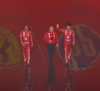FirstsportzF1's tweet photo. TEAM FERRARI EVERYBODY!!!!!

#F1 #Formula1 #F175 #RedBull #Ferrari #charlesleclerc #LewisHamilton #MaxVerstappen https://t.co/WjQIVlvsIz