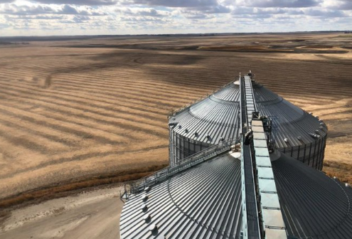 ConnectWithSSI's tweet photo. 🌾SSI is your partner in success for grain industry solutions! From engineering design to facility safety, our experts are committed to supporting your business. We look forward to connecting with you this weekend at #GEAPS25! 
#GrainIndustrySolutions #EngineeringExcellence https://t.co/8Ju6bbkJUW