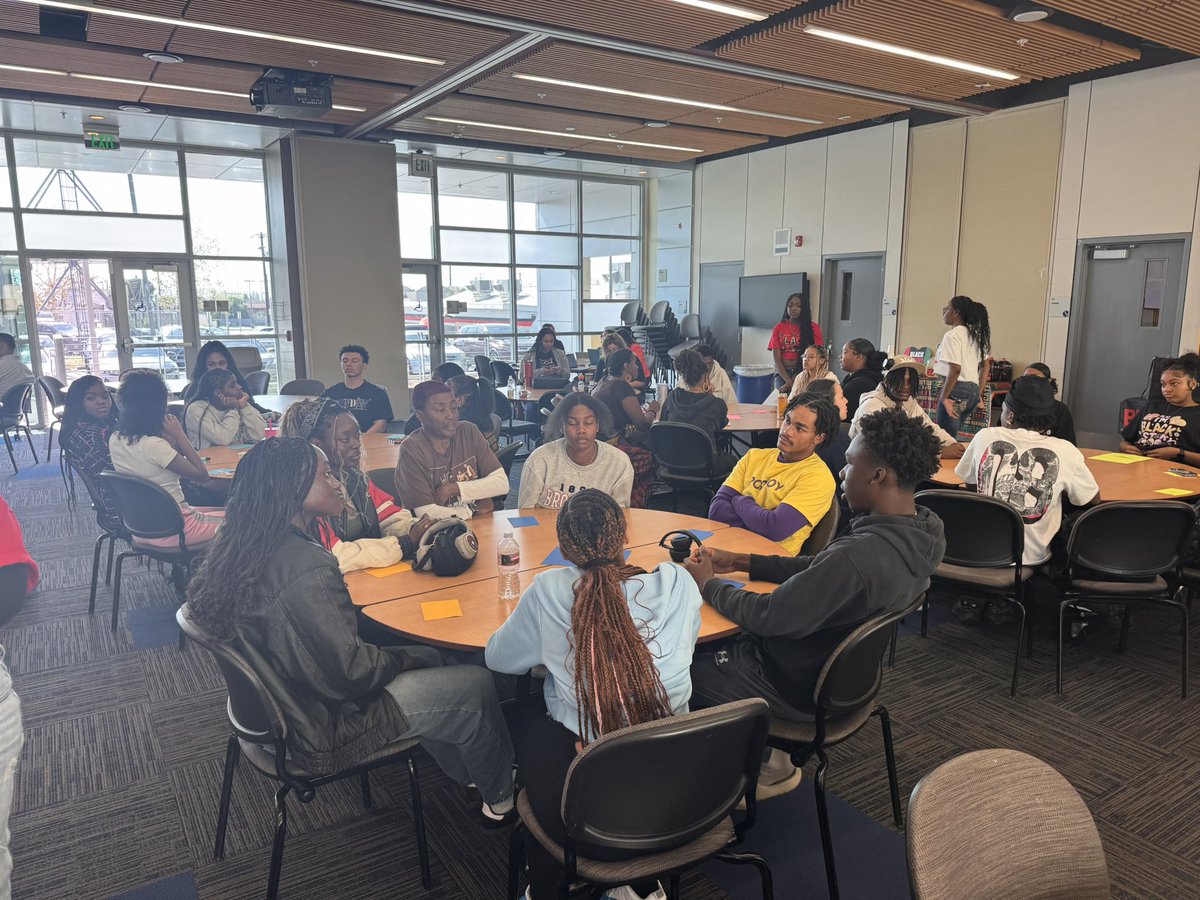 Another amazing student roundtable! So happy Fontana usd &amp; Redlands usd joined us!