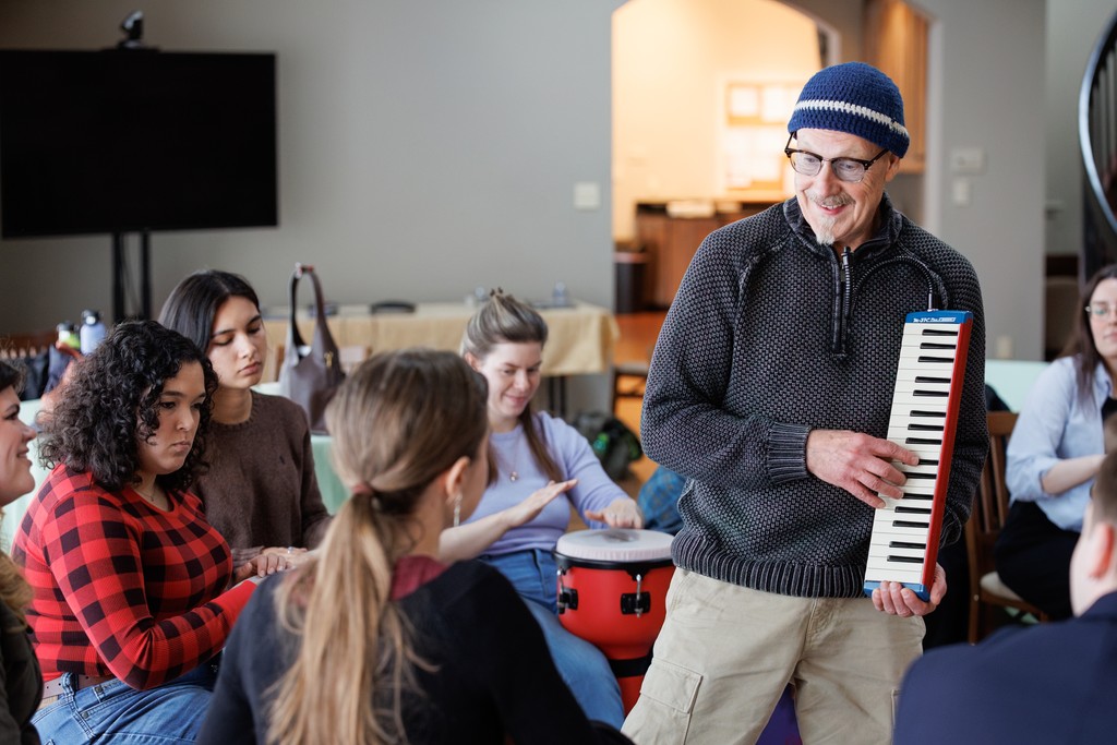 Castleton Festival tweet media