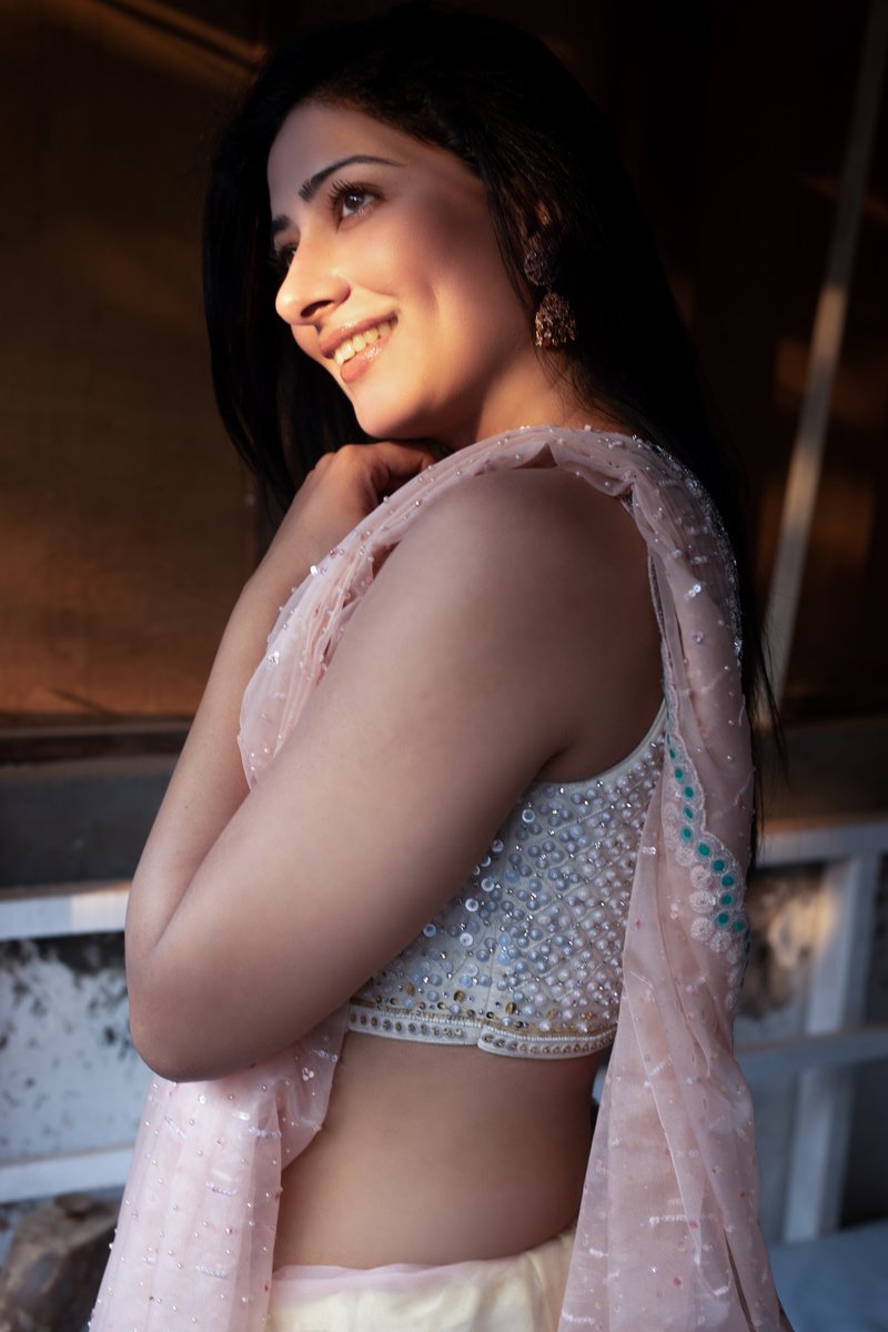 You are what you dream.

#NiharicaRaizada
