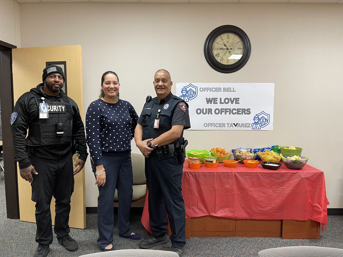 Thank you to our school officers for all that you do to help keep us safe at Jan Schiff Elementary!  We are grateful for your service and are proud to have you as part of our team!!!