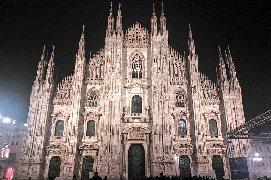 Grazie Milano! Misschien tot snel? Bedankt legioen voor prachtdag. #acmFEY (nog even langs Duomo want stop van tram gemist 🤣)