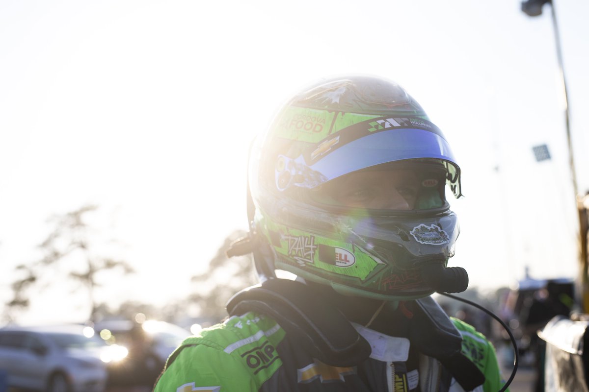 juncoshollinger's tweet photo. Sebring, it has been a pleasure 🤝

#CD78 #JHR #INDYCAR https://t.co/2yp6VxdjwG
