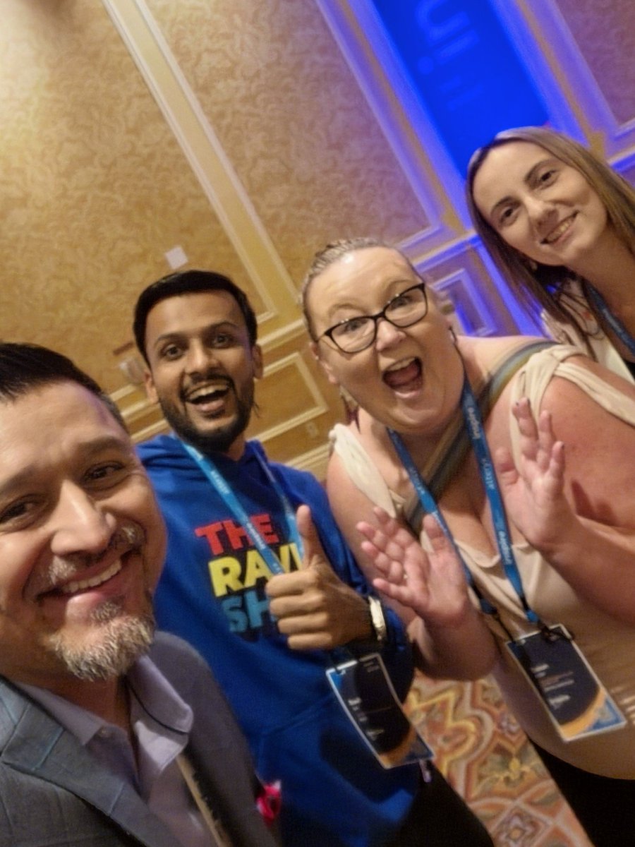 JayGarciaUSMC's tweet image. 🤝 Partnering with #influencers is crucial for brands today. Embrace influencer #partnerships for growth in a changing market! Interested in influencer opportunities in #dataanalytics? Connect with my friends, @datacated_, @ClassificationG, and @RavitJain! 👥 #InfluencerMarketing