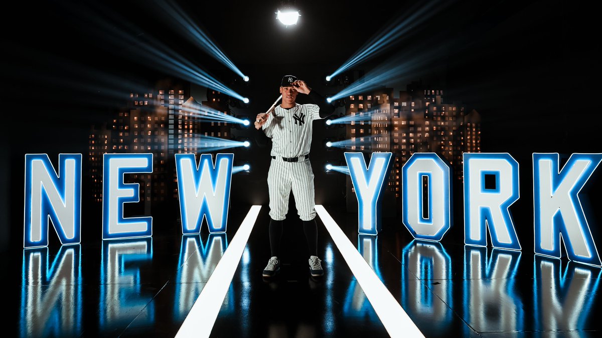 Yankees's tweet photo. New York State of Mind. 

#RepBX https://t.co/jCge3FXiuB