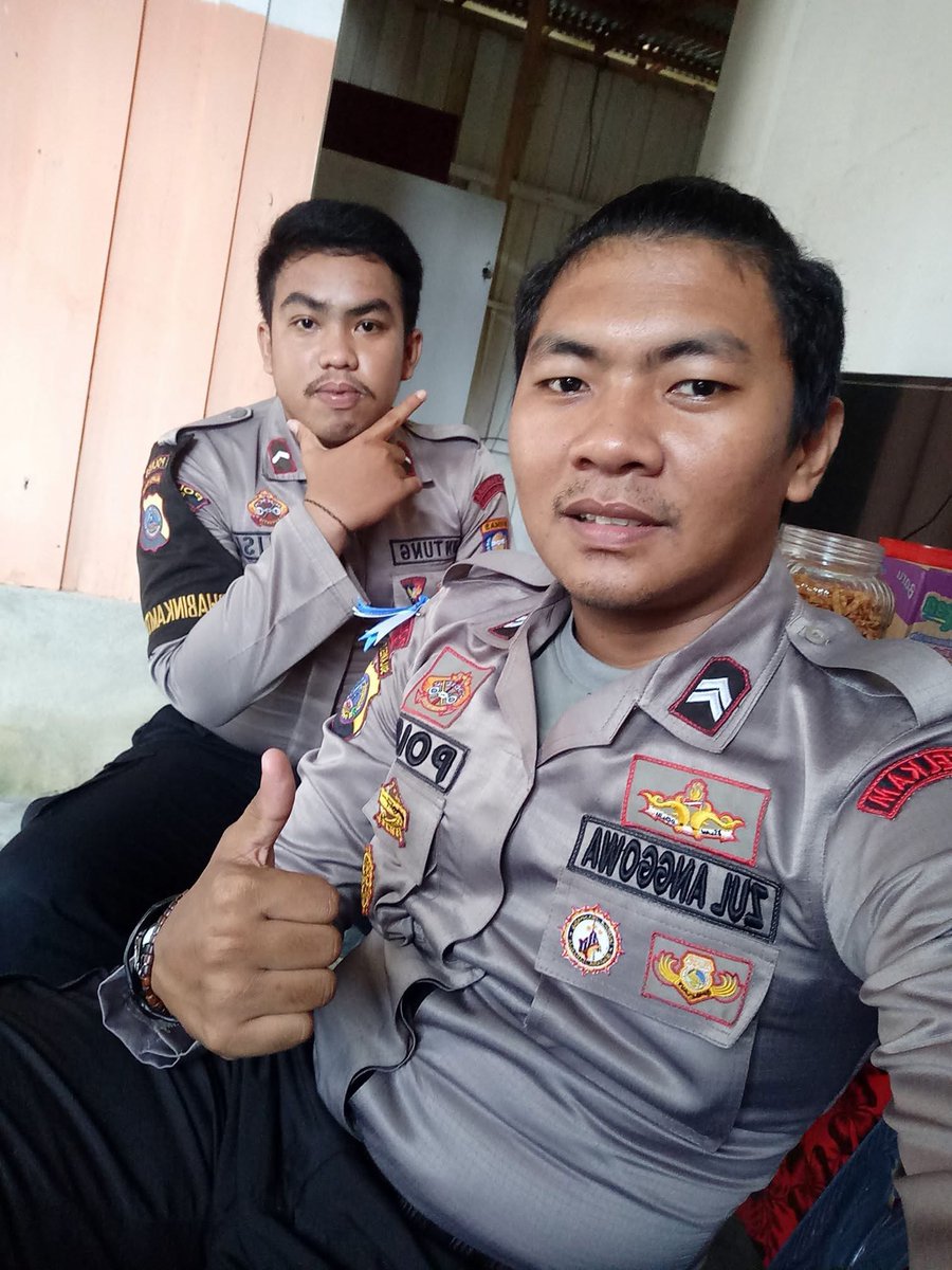 Broby669's tweet photo. Gagah https://t.co/tB8bPNB4uy
