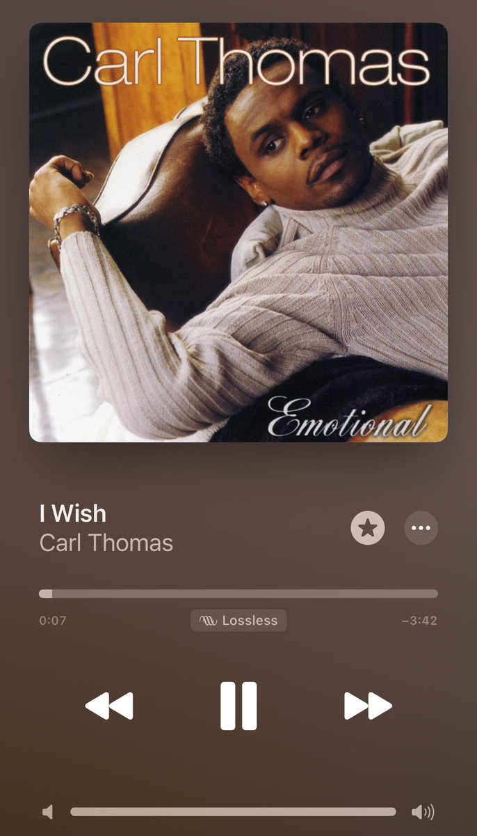 rnbradar's tweet photo. a song I listen to get me in my feelings about someone who doesn’t exist https://t.co/dOldkpDt0p