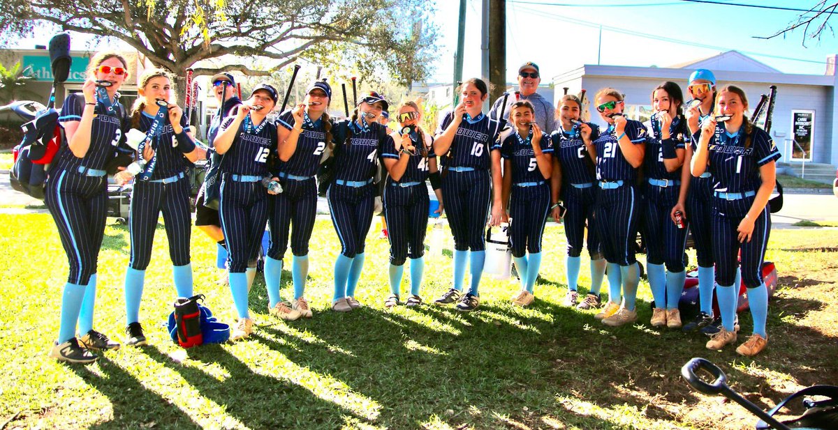 1Jess_Jordan's tweet photo. Competed in the Triple Crown Sunshine Classic tournament. Me and my team did an amazing job going 7-0 and winning the championship! @PowerSoftballFL https://t.co/4EbUqdoj7r