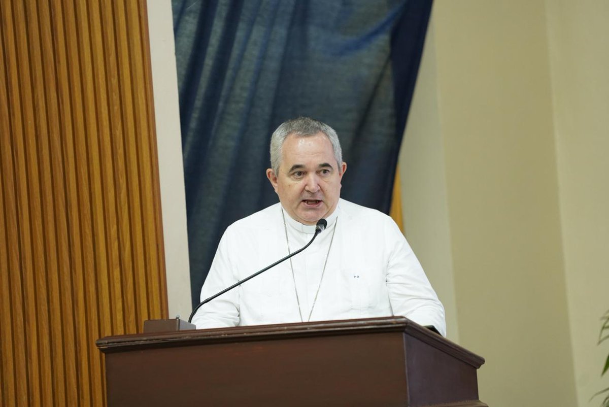 VidaySaludTv41's tweet image. Ya iniciamos el IV Foro de Medicina y Salud de la Fundación Dominicana Dr Ramón Tallaj, en vivo por @Televida
Canal 41 y web televida.org.do y nuestro canal de Youtube:
youtube.com/live/-N9nas-26…
#Salud #Vida #Televida41 #CanaldelaFamilia #ForodeMedicinaySalud