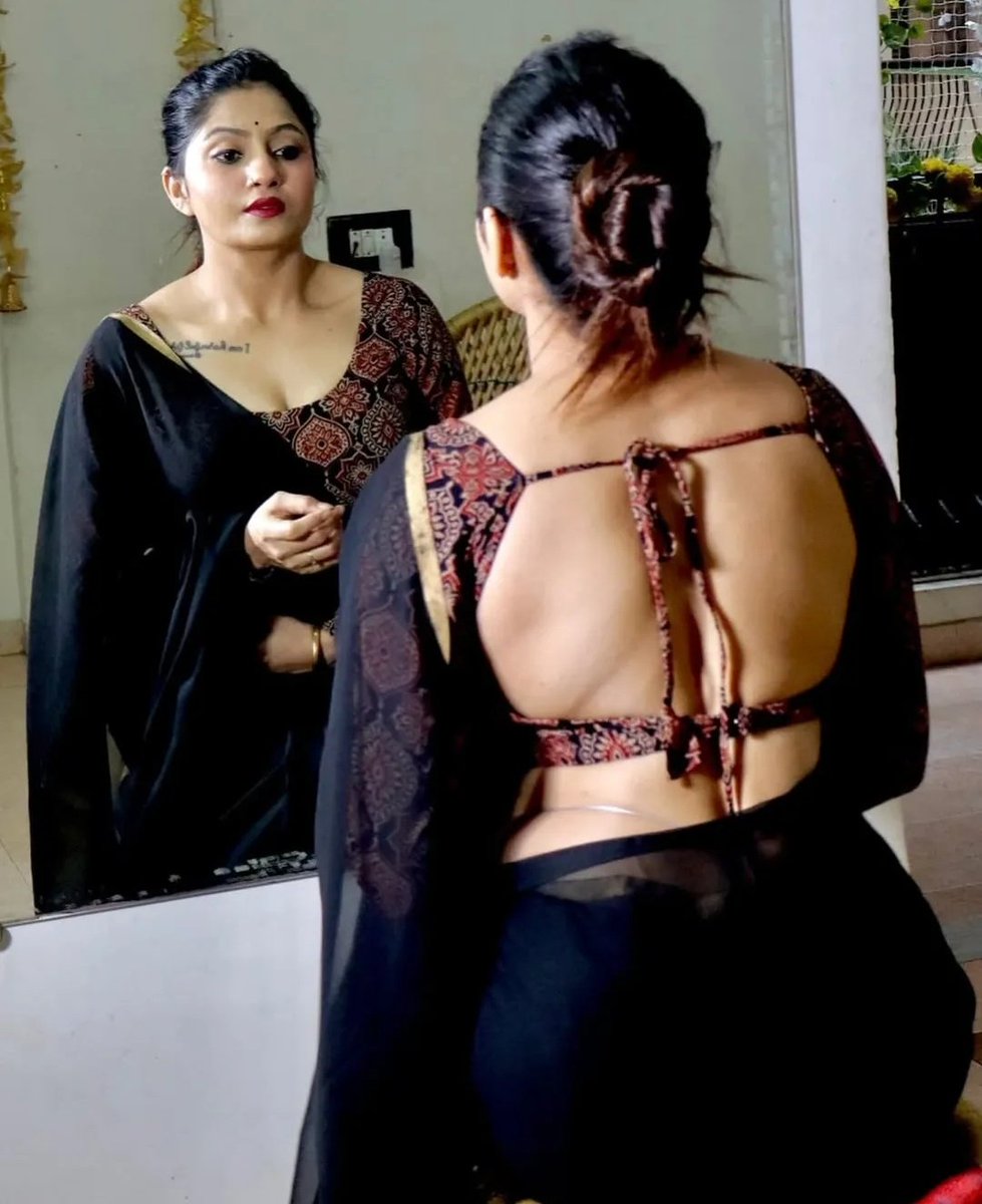 मॉडर्न ज़माने मे तस्वीरों के ट्रेंड मे थोड़ा बदलाव आया है,
अब चेहरा दिखाने की प्राथमिकता तीसरे नंबर पर आती है..
