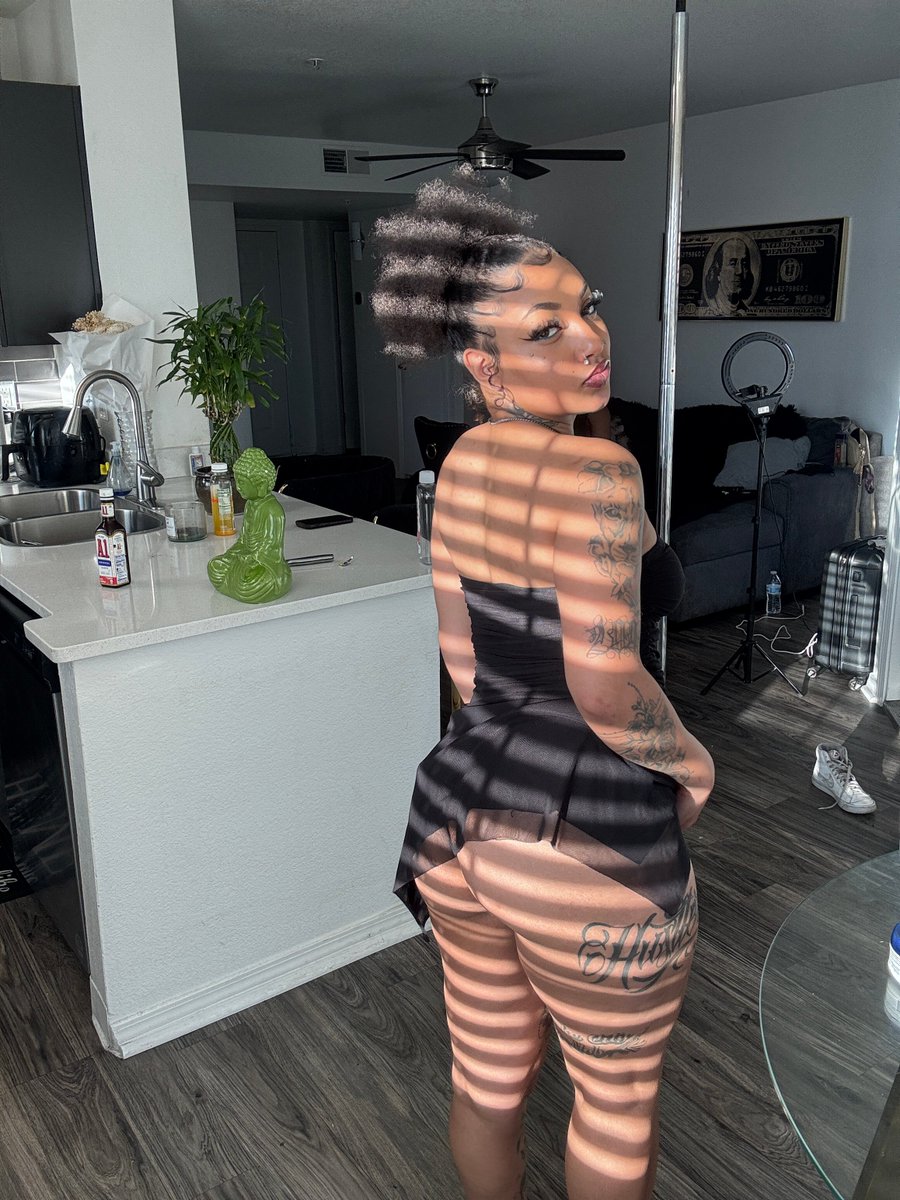 Content from ladyniahpaid