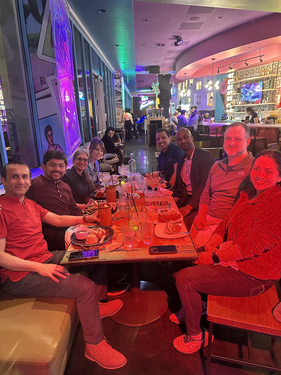 Great hanging out with ⁦<a href="/UKYRadiology/">UKY Radiology</a>⁩ rads in beautiful Tucson during #SAR25 !!