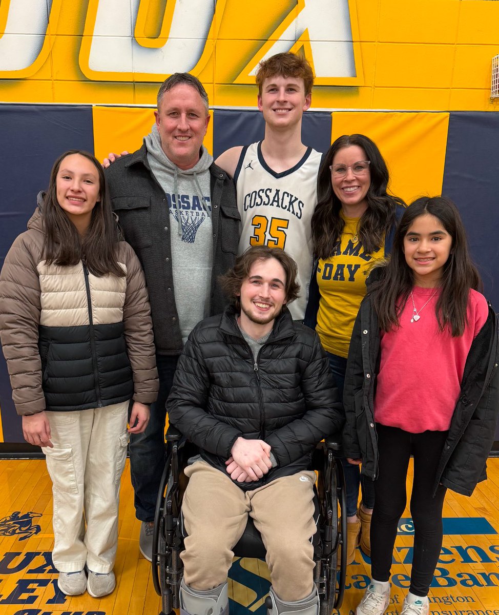 Love watching you compete <a href="/tobinsquires/">Tobin Squires</a> .  Love having family together.  <a href="/squires_alec/">Alec J Squires</a> <a href="/TaraSquires/">Tara Squires</a>