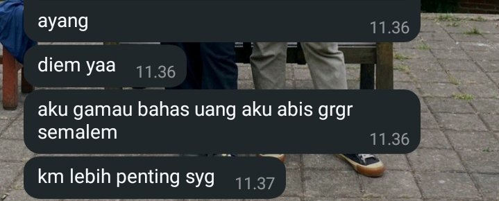 cipcupcips's tweet photo. Duit dia abis padahal dia mau benerin motor nya gara2 kudu bayarin obat gue 🥲 dulu gue minta d anterin ke klinik aja dia cuma anter sampe depan ga nyampe dalem :( bahkan selalu sendiri berobat nya 🥲 https://t.co/dpo6lPOYEP