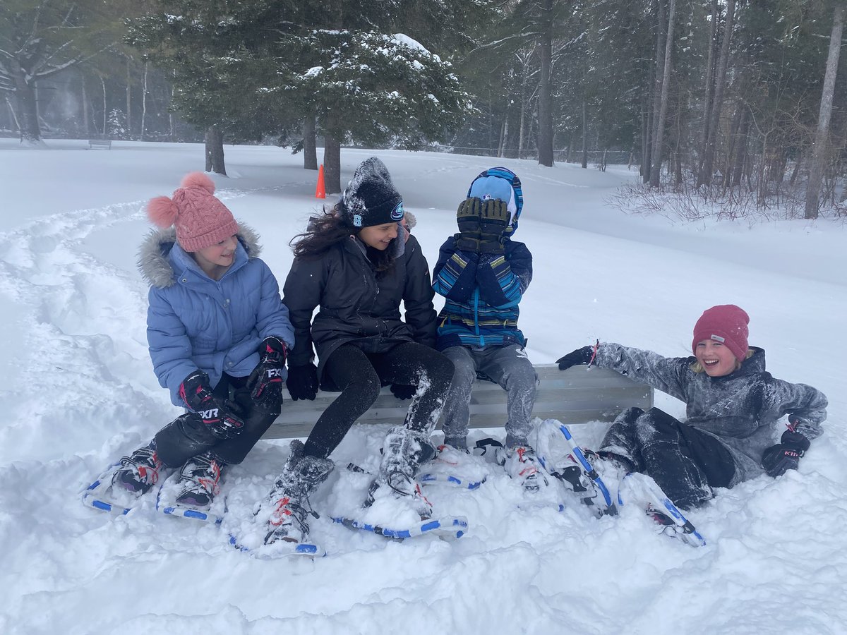 MadameMacKay's tweet photo. Perfect activity for a snow day… snowshoeing! We took advantage of the fresh powder today! Got out and explored the field and picturesque forest. 🌨️❄️ @GoodfellowPS @SCDSB_Schools @SCDSB_MHWB https://t.co/wHJnzQVzH3