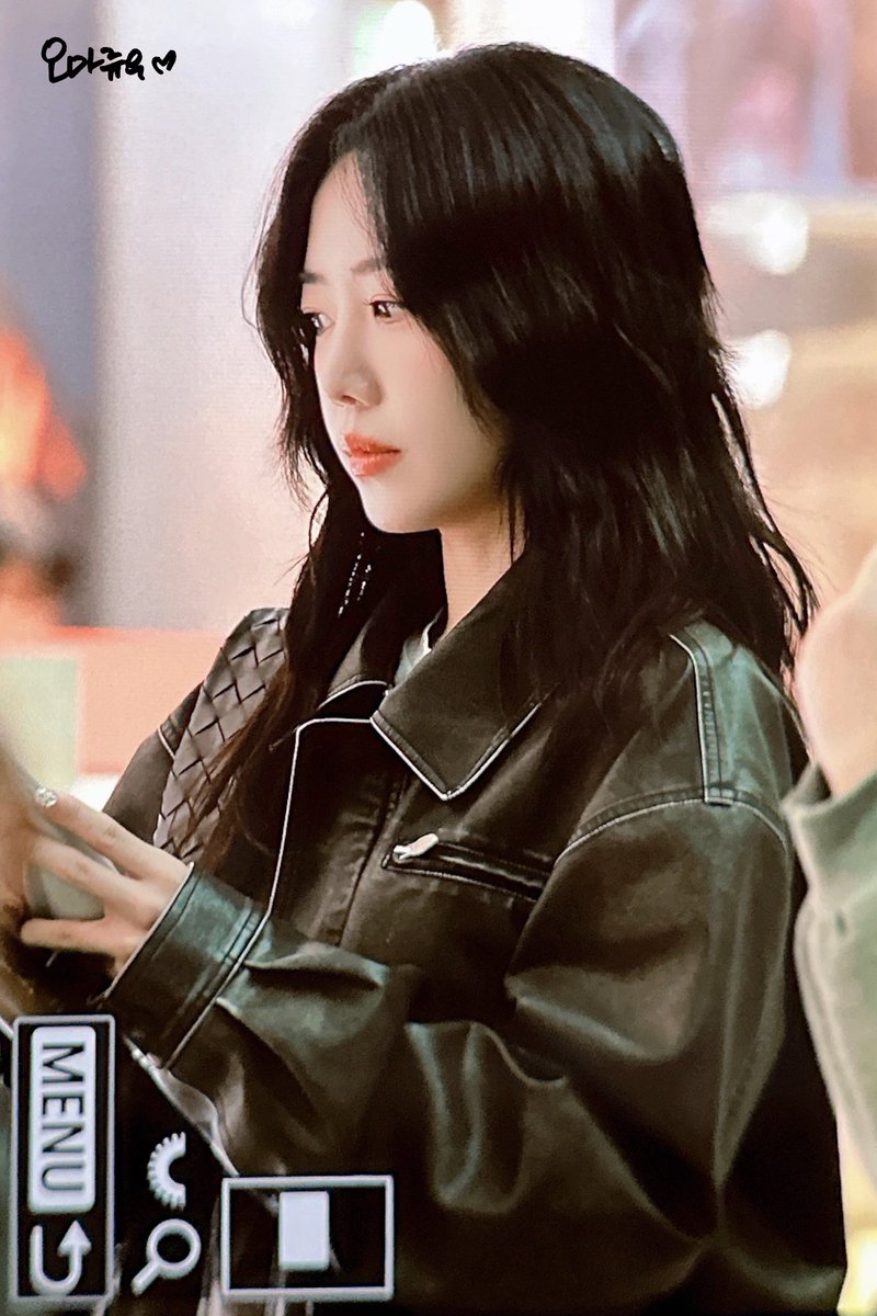 ohmyjoo415's tweet photo. 250219 남주 (@APINKKNJ) 프리뷰

😎

#에이핑크 #Apink #김남주 #남주 #Namjoo https://t.co/Wo57hbWOQD