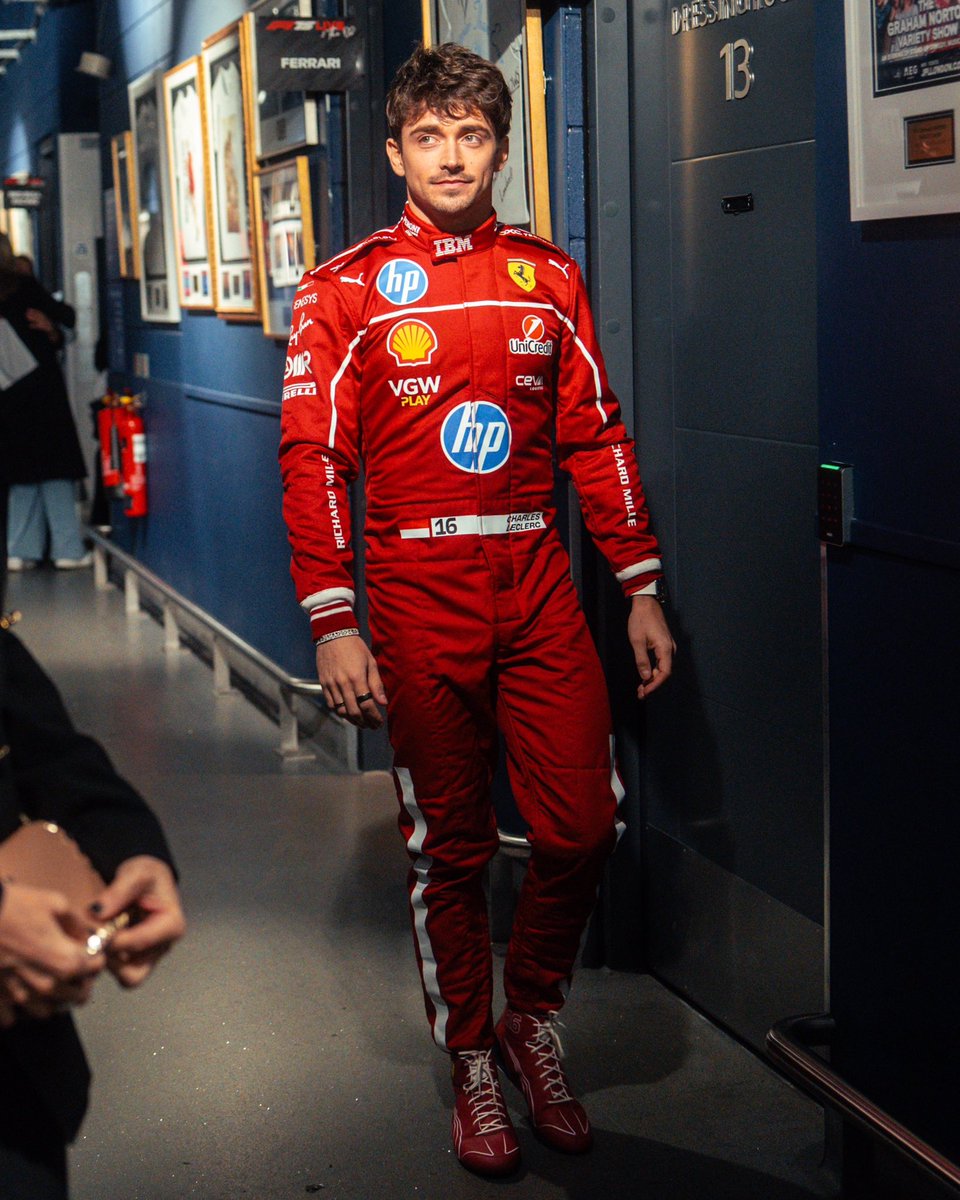 ScuderiaFerrari's tweet photo. Backstage with the boys https://t.co/fCyQhbKYD8