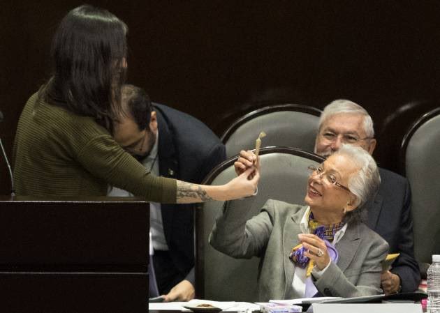 Que lejana se ve una política progresista de regulación de las drogas.