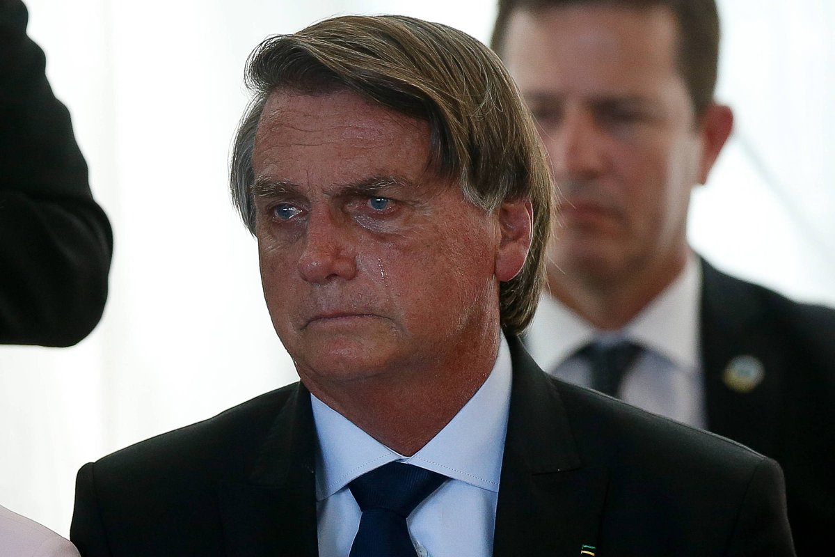 Petição quer que Xandão prenda Bolsonaro após quarta-feira de cinzas para país ter segundo Carnaval