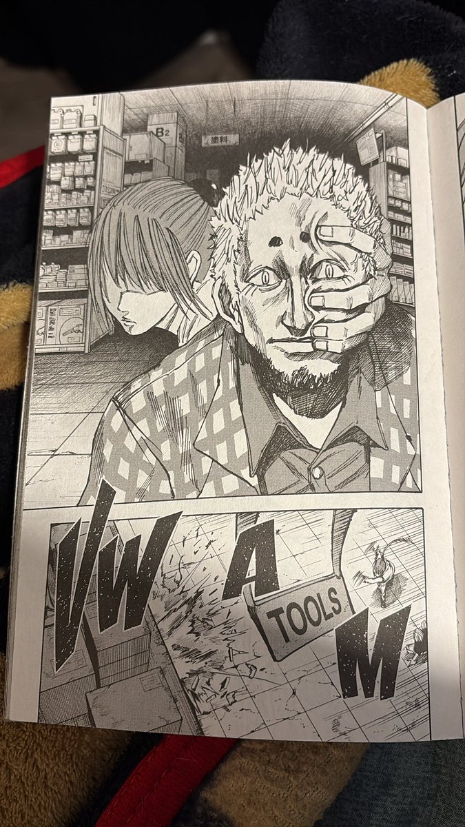 CanadianPingFTW's tweet image. SO COLD. The ident of the fingers on his skin too. Sakamoto days is 🔥🔥🔥🔥